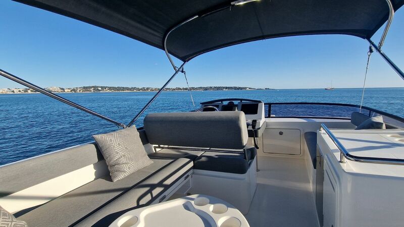 RIVIERA 39 FLY 
